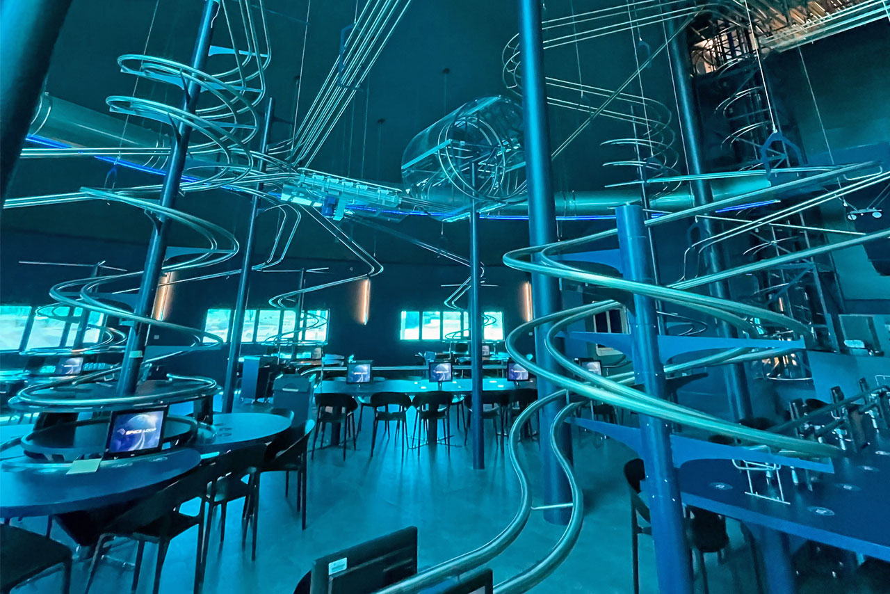 New hotel Station Cosmos now open at Futuroscope | News | ThemeParks-EU.com